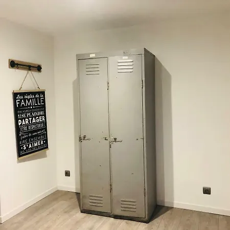 Πανσιόν La Cristal House *